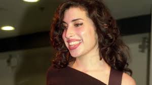 Amy winehouse died of alcohol poisoning at the age of 27, in 2011. Erinnerungen An Amy Winehouse