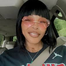 Jane Rucker's Instagram, Twitter & Facebook