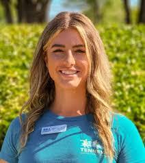 Ashley Ballinger's Instagram, Twitter & Facebook