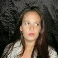 Holly Billiot's Instagram, Twitter & Facebook