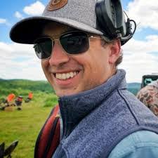 Chris Dewitt's Instagram, Twitter & Facebook