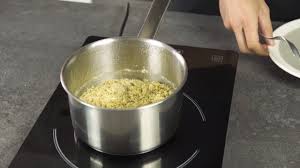 Stop au riz qui colle ou qui croque sous la dent… si vous respectez ces quelques principes de base, la cuisson du riz n'aura plus de secret pour vous. Comment Cuire Du Quinoa En Video