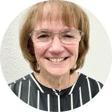 Tiffany Archambault's Instagram, Twitter & Facebook