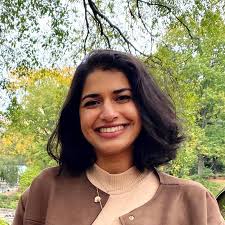 Clare Duffy Email & Phone Number