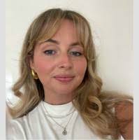 1700+ "Ella ¿" profiles