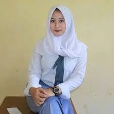 Kecil kecil stylish gaya para balita berhijab ini bikin. Pin Di Siswa Teladan