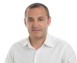 XTF reclama explicaciones al alcalde por el viaje de Ángela Mena a Roma  para la canonización de José de Anchieta