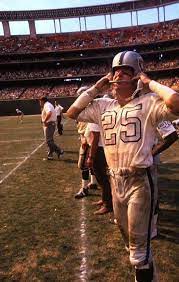 I Ve Used Stickum And I Ve Used The Gloves That Pretty Much All Nfl Players Use Now The Stickum Has Noth Oakland Raiders Football Raiders Players Nfl Raiders