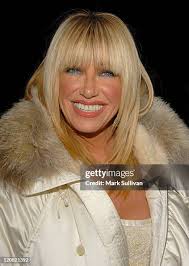 1,874 Suzanne Long Photos & High Res Pictures