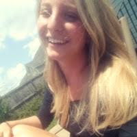 Amanda Mullis's Instagram, Twitter & Facebook