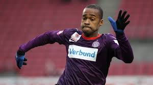 Kamara is available for 'hire' in the black market and the shop for 7 or 30 days. Ola Kamara Spielerprofil 2021 Transfermarkt