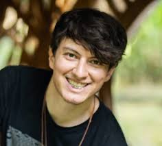 Building a Bamboo Yurt in Ecuador