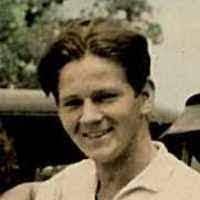 Ronald Crombie's Instagram, Twitter & Facebook