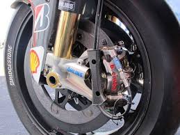 The Ridiculous Motorcycle Racing Tech Of Motogp Motorcycle Motogp Motorcycle Racing
