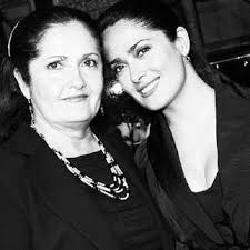 Proud daughters: Celebs and their beautiful moms
