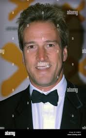 Xtraordinary hi-res stock photography and images