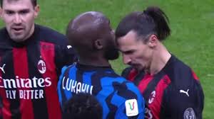 Jose mourinho believes that his system can allow for both romelu lukaku and zlatan ibrahimovic to be on the pitch at the same time. Zlatan Ibrahimovic Vs Romelu Lukaku Fight They Had Yellow Cards Youtube