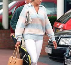 Dar o regula nescrisa de bun simt zice asa: Reguli De Stil Pe Care Orice Femeie Trebuie Sa Le Stie Dasha Ro