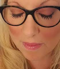 Kathy Pardee's Instagram, Twitter & Facebook