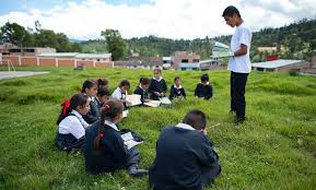 First, stier suggested on his website that parents get their teenagers to start praying for their unreached peers. Young Disciples Spread The Gospel