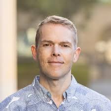 The Marine Corps retired two legends yesterday. LtGen Dave Bellon and Susan  Bellon are among the most impactful and genuine leaders I've had the  pleasure of serving with in my 31 year