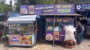 Nikmatnya Mie Kocok Persib Gorowok | Facebook