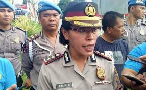 Pusung melakukan hal yang tak biasa di halaman polres palu sulawesi tengah. Jelang Pemilihan Hukum Tua Se Kabupaten Minut Ini Harapan Kapolres