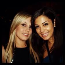 Amanda Helena (@AmandaHelena2)