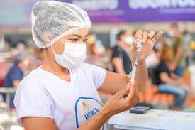 Está aberto o cadastro de idosos a partir de 70 anos para aguardar o recebimento da vacina na capital. Sao Luis Anuncia Calendario De Vacinacao Contra A Covid 19 Para Pessoas Com Ate 43 Anos Maranhao G1
