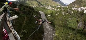 El turismo urbano, comienza en el barrio aguacatal, un simpático lugar de agradable clima, con una enorme cantidad de árboles de aguacate y una adjunto, se halla el santuario de la virgen del rosario de agua santa. El Telegrafo Banos De Agua Santa Ofrece Un Turismo Accesible E Incluyente