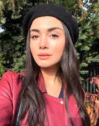 She left international trade department of beykent university. Ozge Yagiz Celebrity Turkish World