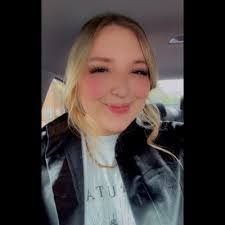 Alyssa Geyer's Instagram, Twitter & Facebook