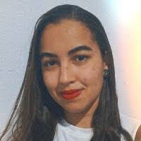 Clara Melo's Instagram, Twitter & Facebook