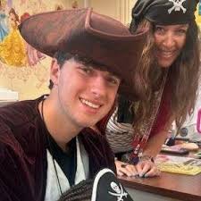 A SWASHBUCKLING GOOD TIME! Did you know that September 19th is  International Talk Like a Pirate Day? Thomas Jefferson Elementary School  kindergarten teacher and 2021-22 Teacher of the Year Stacey Sheridan  certainly