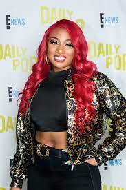 Minaj perched on the front row of the fall 2018 monse maison fashion show with this gorgeous red bob. Black Celebrities Rocking Bold Red Hair Essence