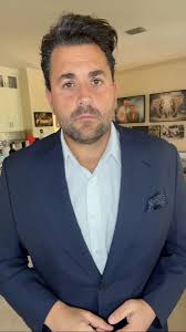 Vernon Mayfield (@broma09)