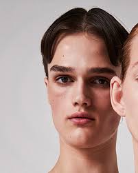 A portrait series capturing the creative voices shaping culture today. In  @descente_allterrain , they open up about their journeys, their work, and  what truly matters in life. This project brought us