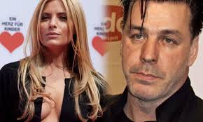 I have no idea what happened to upset him. Trennung Liebes Aus Zwischen Thomalla Und Lindemann Kleinezeitung At