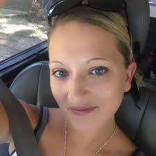 are fast food restaurants open tomorrow?