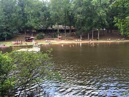 7 Little Known Swimming Spots In South Carolina That Will Make Your Summer Awesome South Carolina Parks Cool Places To Visit South Carolina Travel