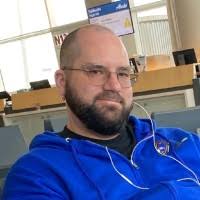 300+ profilů „Tourte“