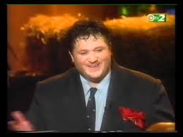 Óriási vihart kavart galambos lajos múlt heti nyilatkozata a frizbiben, miszerint zámbó jimmy szerelmes volt gregor bernadettbe. Galambos Lajos Egy Keso Uzenet Youtube