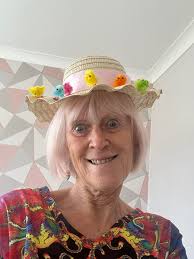 Morning all from rainy Scotland, I did make a hat for my niece, hope you  like it….. x