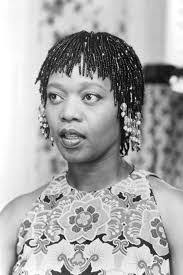 Carolyn Carmichael's Instagram, Twitter & Facebook