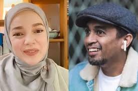 Kini putuskan hijrah, Dewi Sandra ungkap alasan terima pinangan Glenn  Fredly dulu: Hubungan kita sudah…
