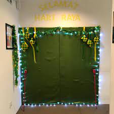 Hari raya photo frame also allows you to send out hari raya cards to friends and family. Iverson Associates Mini Photobooth For Raya At Iverson Come Take A Photo And Share Your Raya Moment With Us Dont Forget To Tag Us With Hashtag Rayawithiverson Iversonraya Facebook