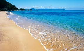 ウソ ここが日本なの 海外の海にしか見えない極上ビーチ7選 ハワイより近い楽園へgo triipgo 美しい景色 風景 美しい風景
