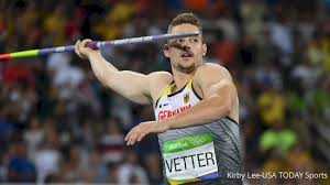 Března 1993) je německý sportovec, atlet, mistr světa v hodu oštěpem z roku 2017. Johannes Vetter Launches 97 76m Javelin Second Best In History Flotrack