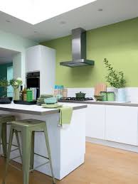Dans le cas d'une cuisine aubergine, on associe avec un salon beige ou gris. Idees Couleurs Murales Pour La Cuisine Painttrade