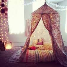Whether it is our festoon lights, wedding lights, or any other product in the fairy light shop range, you can rest assured you. Bedroom Fairy Light Ideas From Vintage To Quirky Lights4fun Co Uk